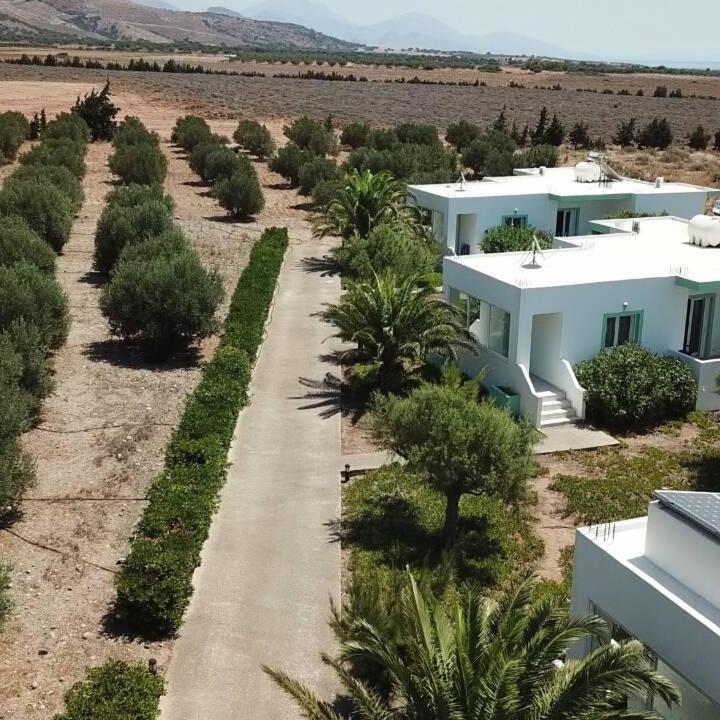 Notos Villas Frangokastello Buitenkant foto